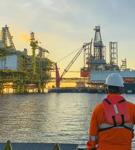 Petroleros